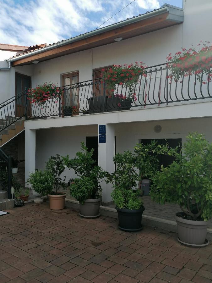Apartments Vellico Bale Ngoại thất bức ảnh